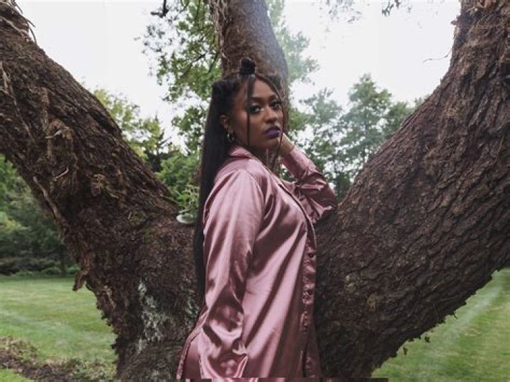 Jazmine Sullivan Celebnetworth